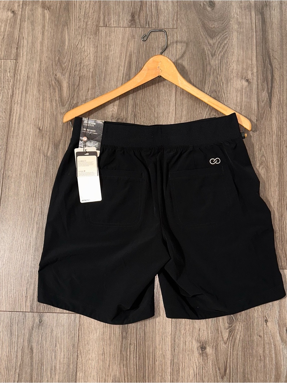 CALIA by Carrie Underwood Shorts Black Athletic Performance Shorts NWT